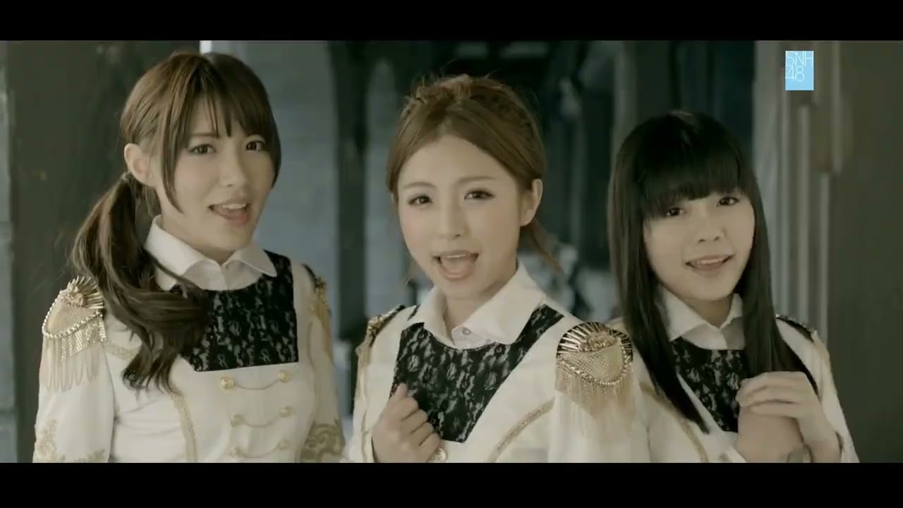 " River " AKB48 JKT48 BNK48 SNH48 MNL48 SGO48 – Family 48
