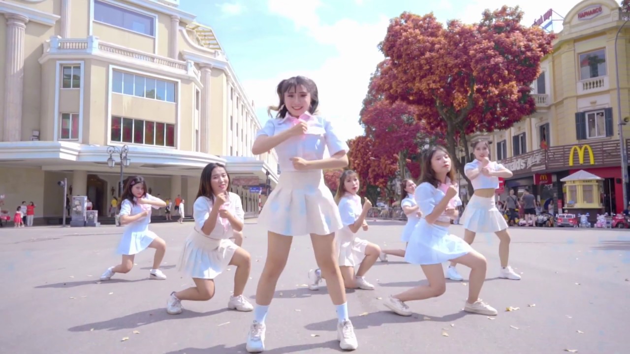[1ST PRIZE] HEAVY ROTATION – SGO48 Dance Cover by BAAT From Vietnam
