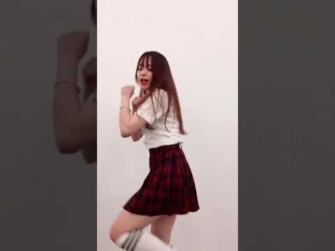 SGO48 Linh Mai: Kimi no koto ga suki dakara dance cover